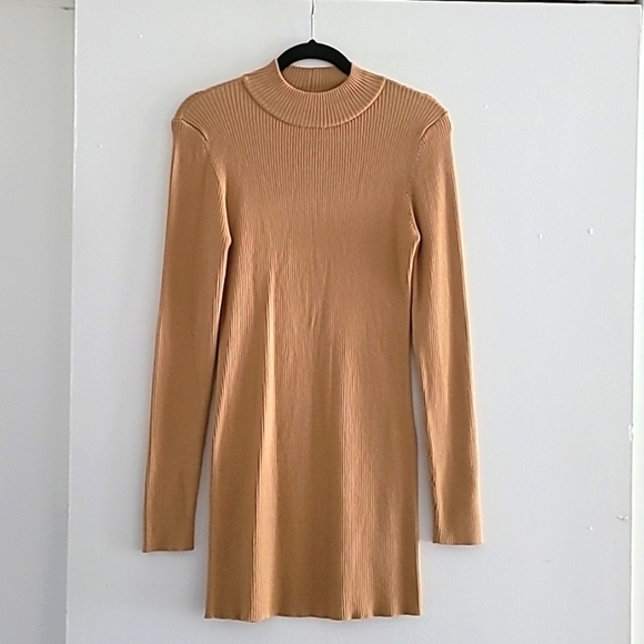 Lovers +Friends tan high neck long sleeve sweater dress size M - Picture 1 of 7